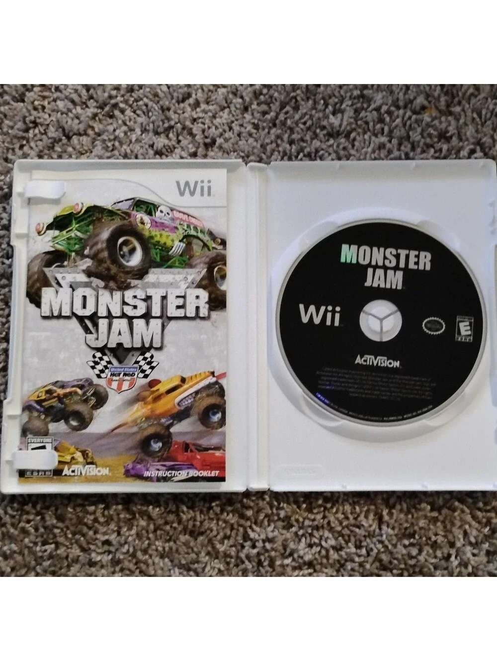 Monster Jam (Nintendo Wii) - Complete in Case (CIB) w/ Manual